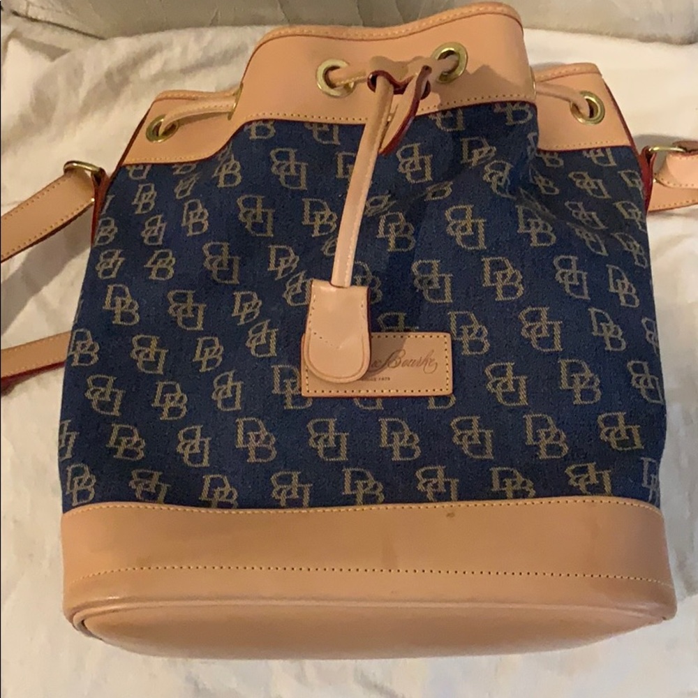 Dooney and Bourke shoulder bucket bag